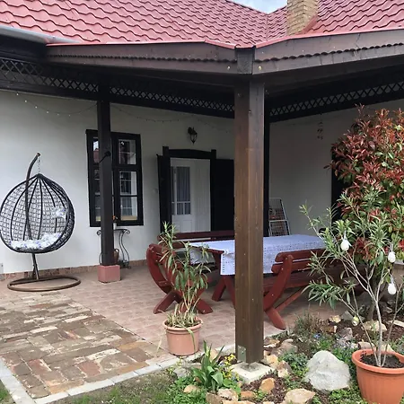 Tornacos Vendeghaz * Kapolnasnyek