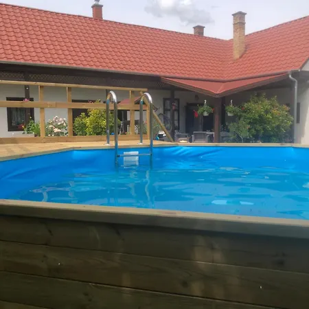 Holiday home Tornacos Vendeghaz *